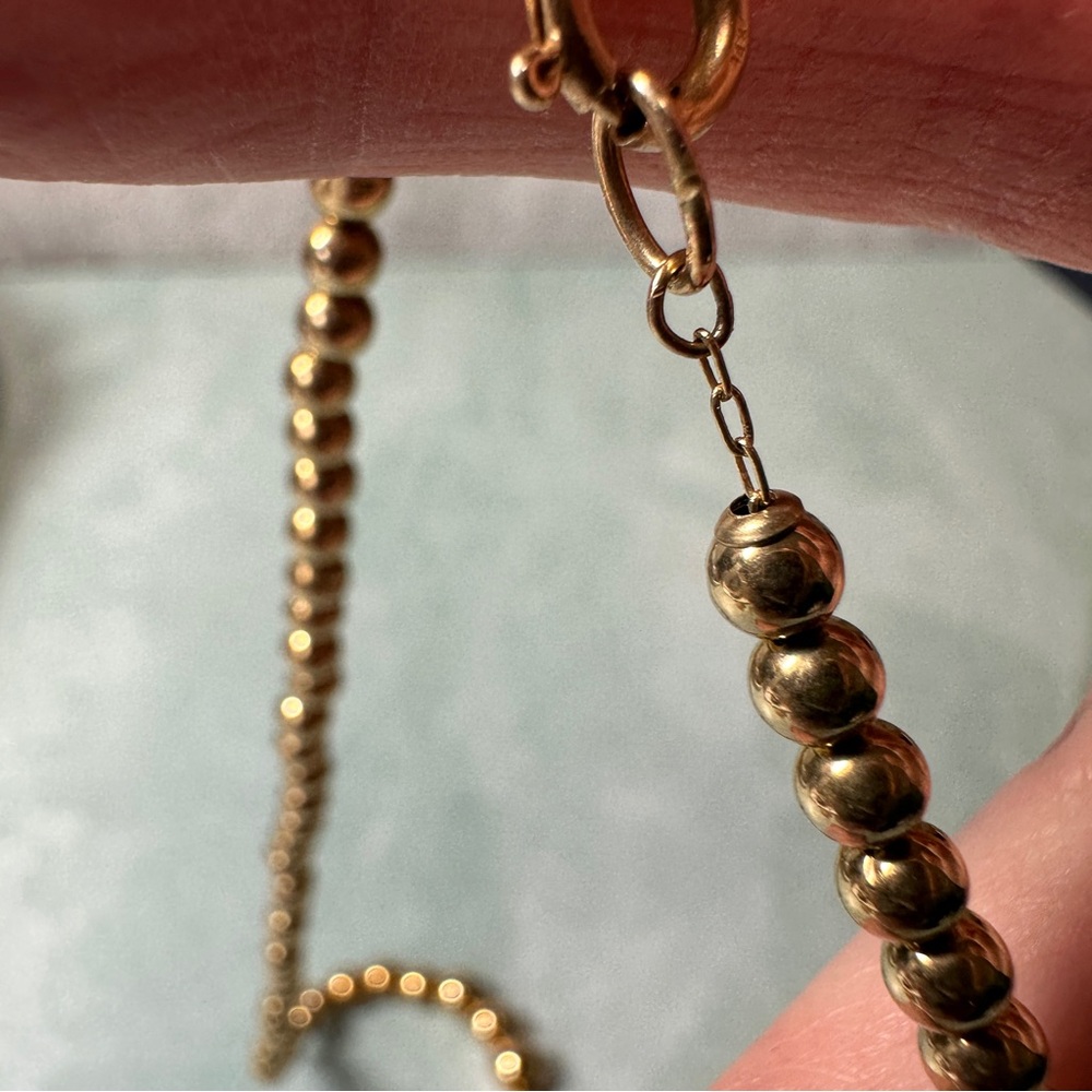 14K Gold Graduated Hollow Bead Necklace on 14K Chain 4 Grams - Picture 11 of 11